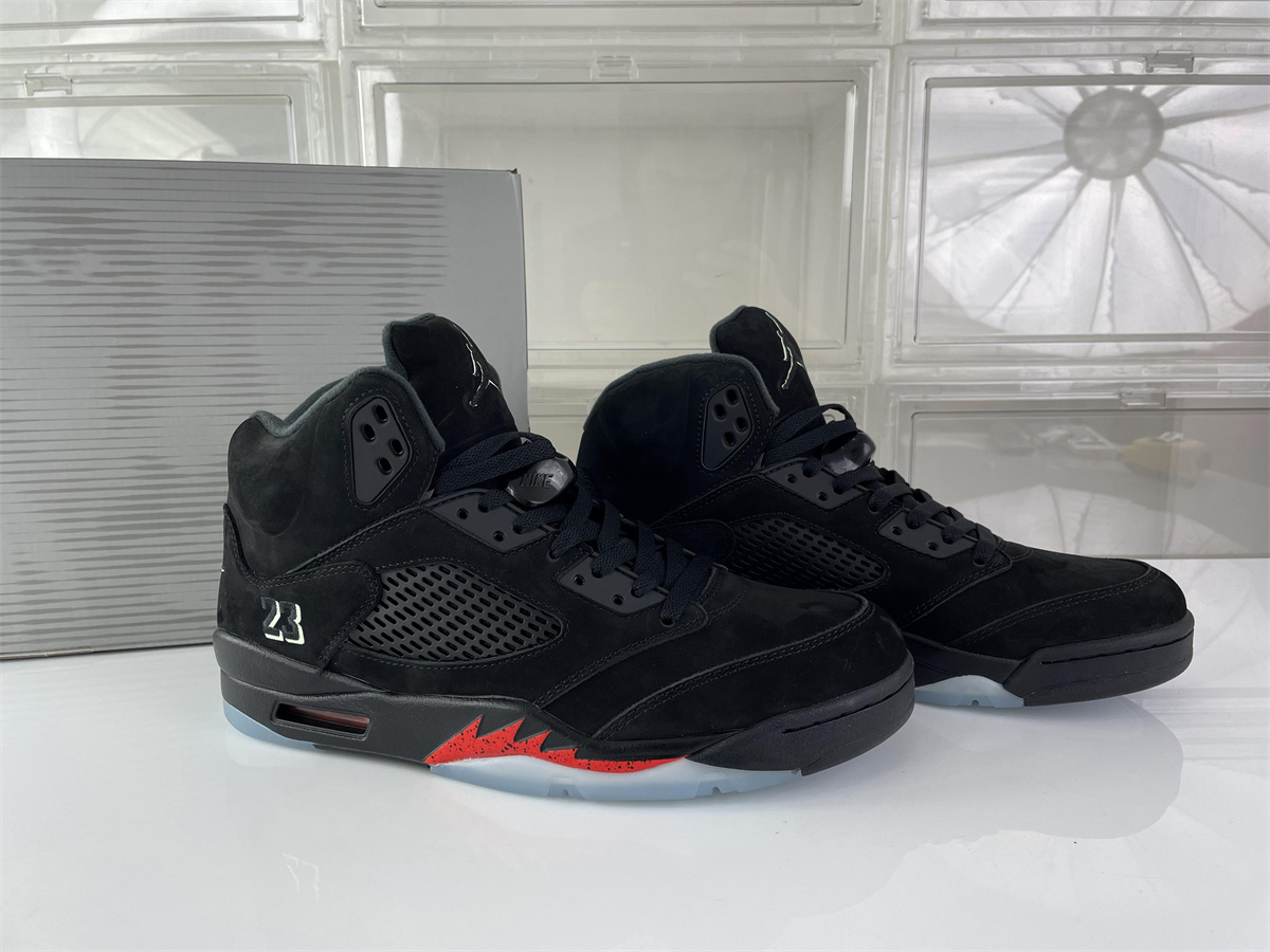 GOAT level Air Jordan 5 Retro 'Halloween' 2026 version