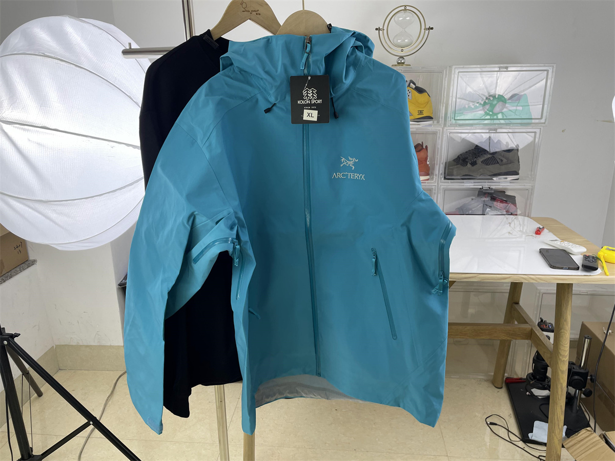 ARC' TERYX Beta LT CORE-TEX Blue Jaet- mens Outdoor waterproof jacket