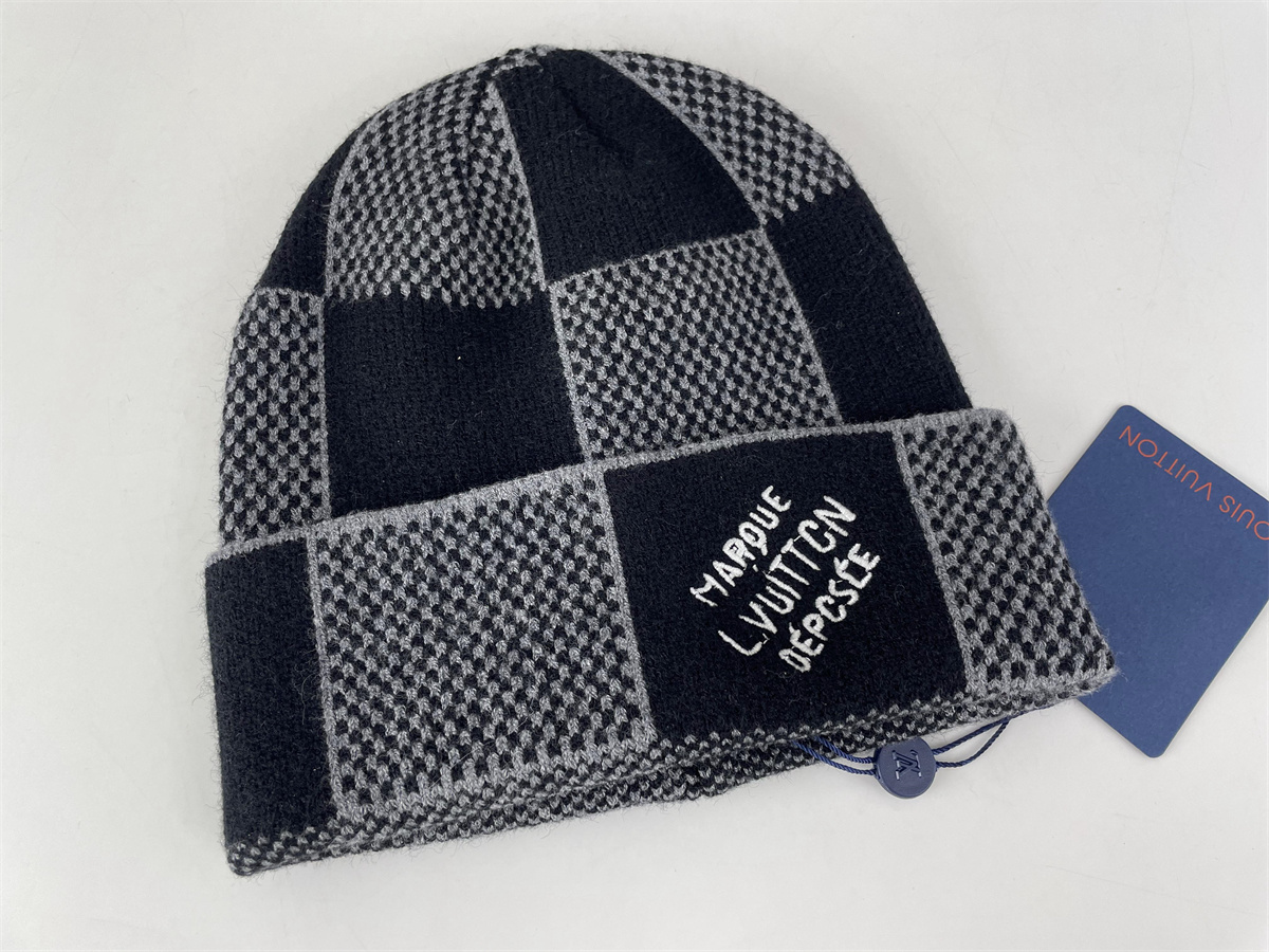 LV Cashmere Black Grey Checkerboard hat