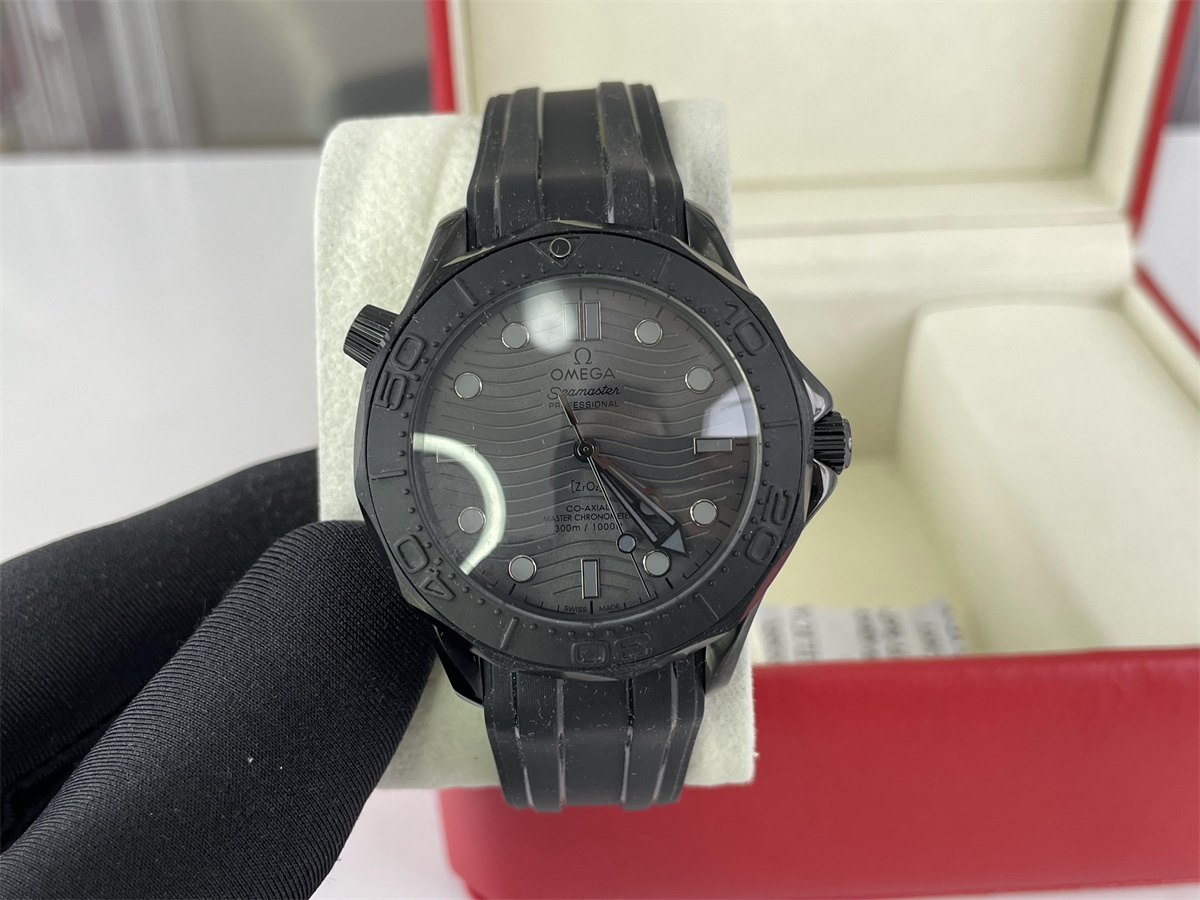 Omega Black SeaMaster 300m Depth Diving Machine watch, 43mm