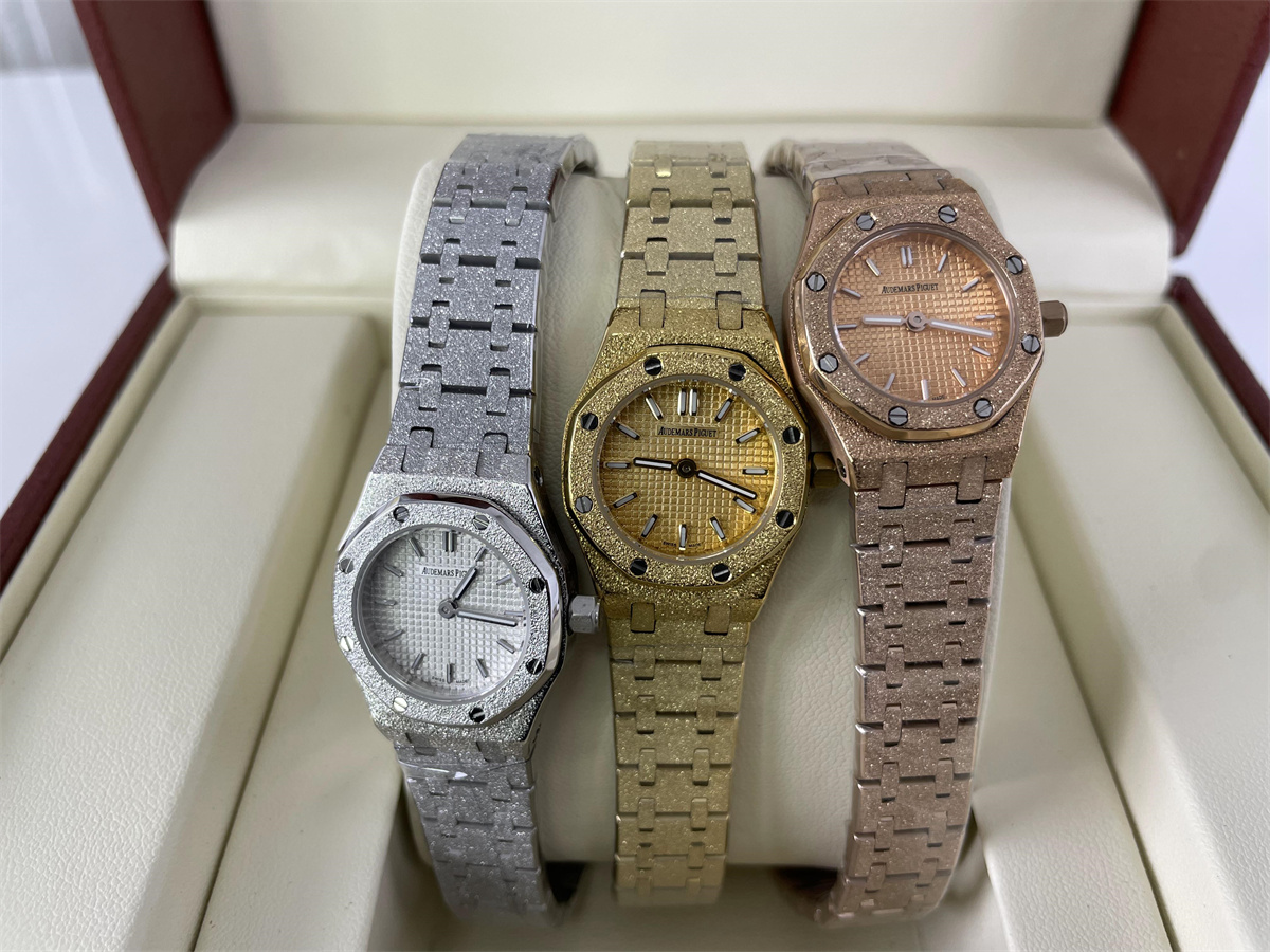 AP AUDEMARS PIGUET GOLD/Silver/ Rose Gold Royal Oak Ladies watch, 23mm