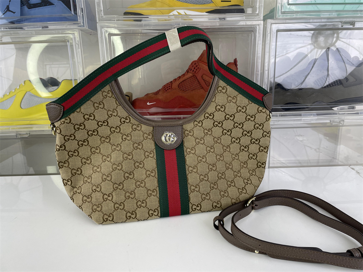 GUCCI Giglio Brown handle bag with small wallet, (25 x 20 x 15 cm)