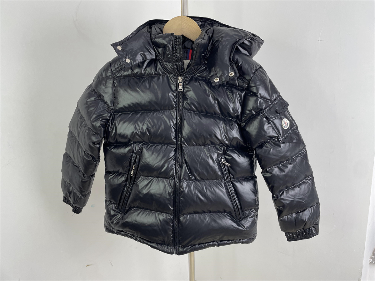 Moncler KIDS Black Winter Coat, (110 -160 cm)