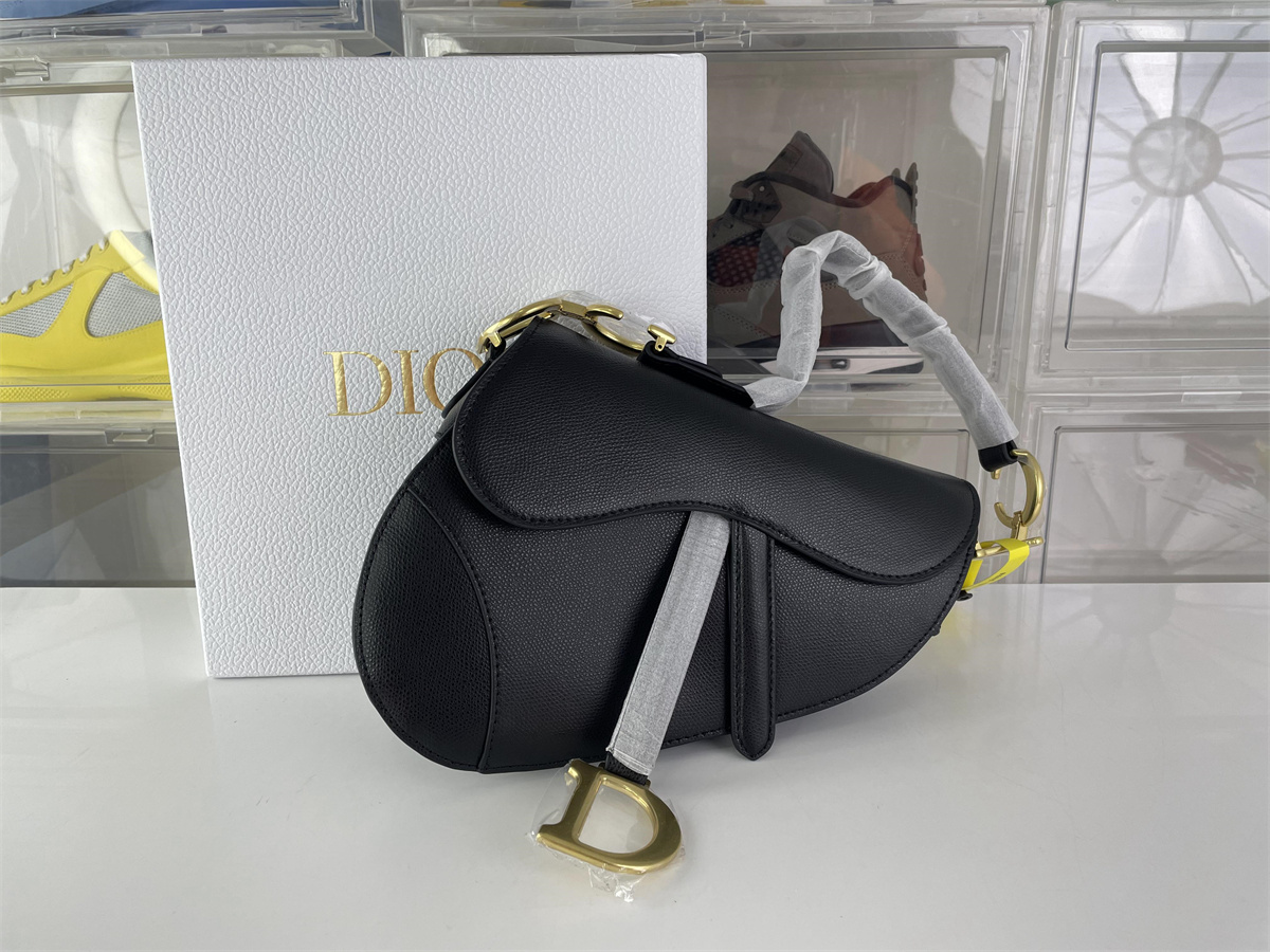 Christian Dior Fasion Icon Saddle Black Lichi Leather bag, 25cm