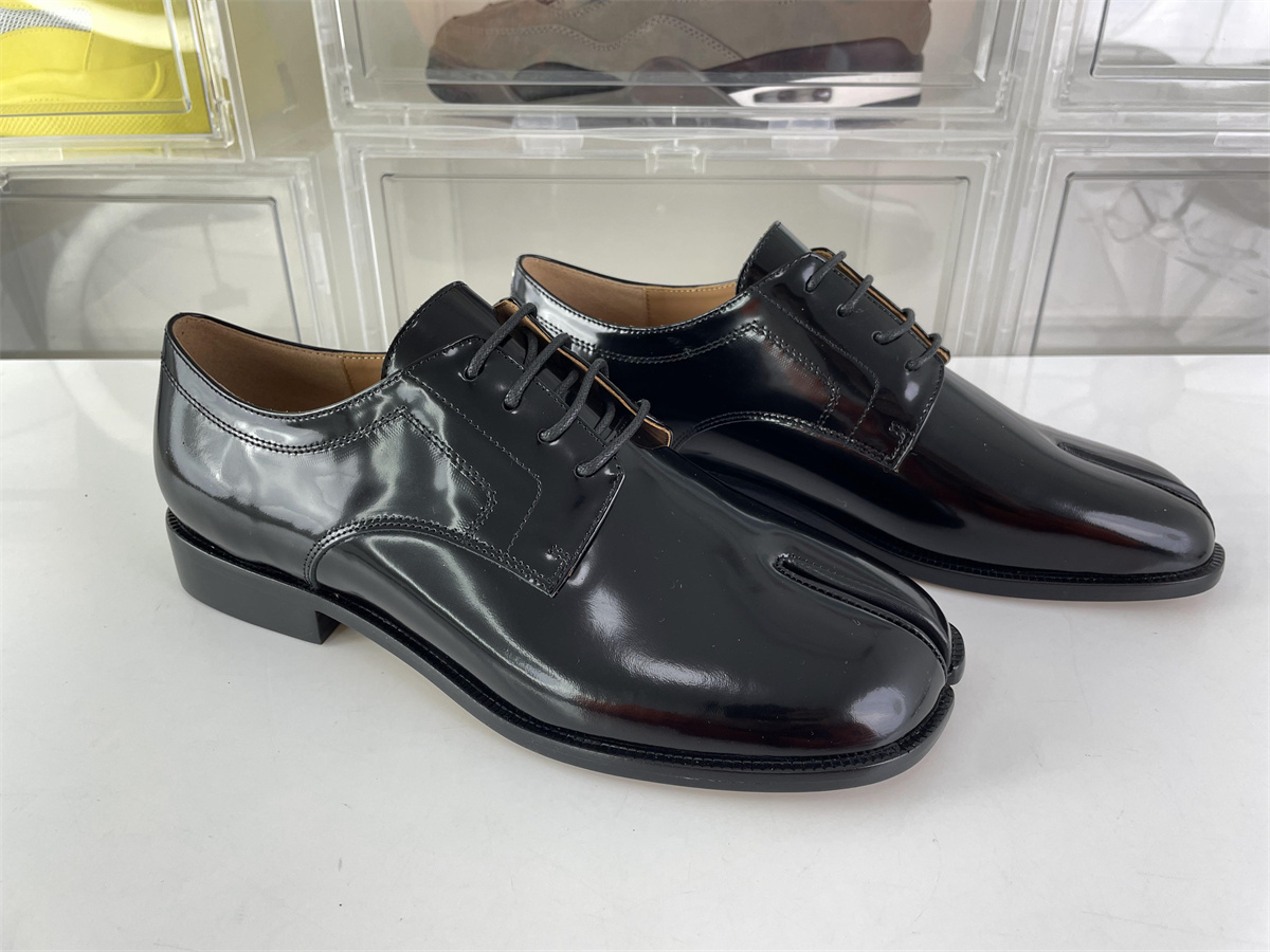 Maison Margiela Sheep Toe Black Shoes, (EU37-45)