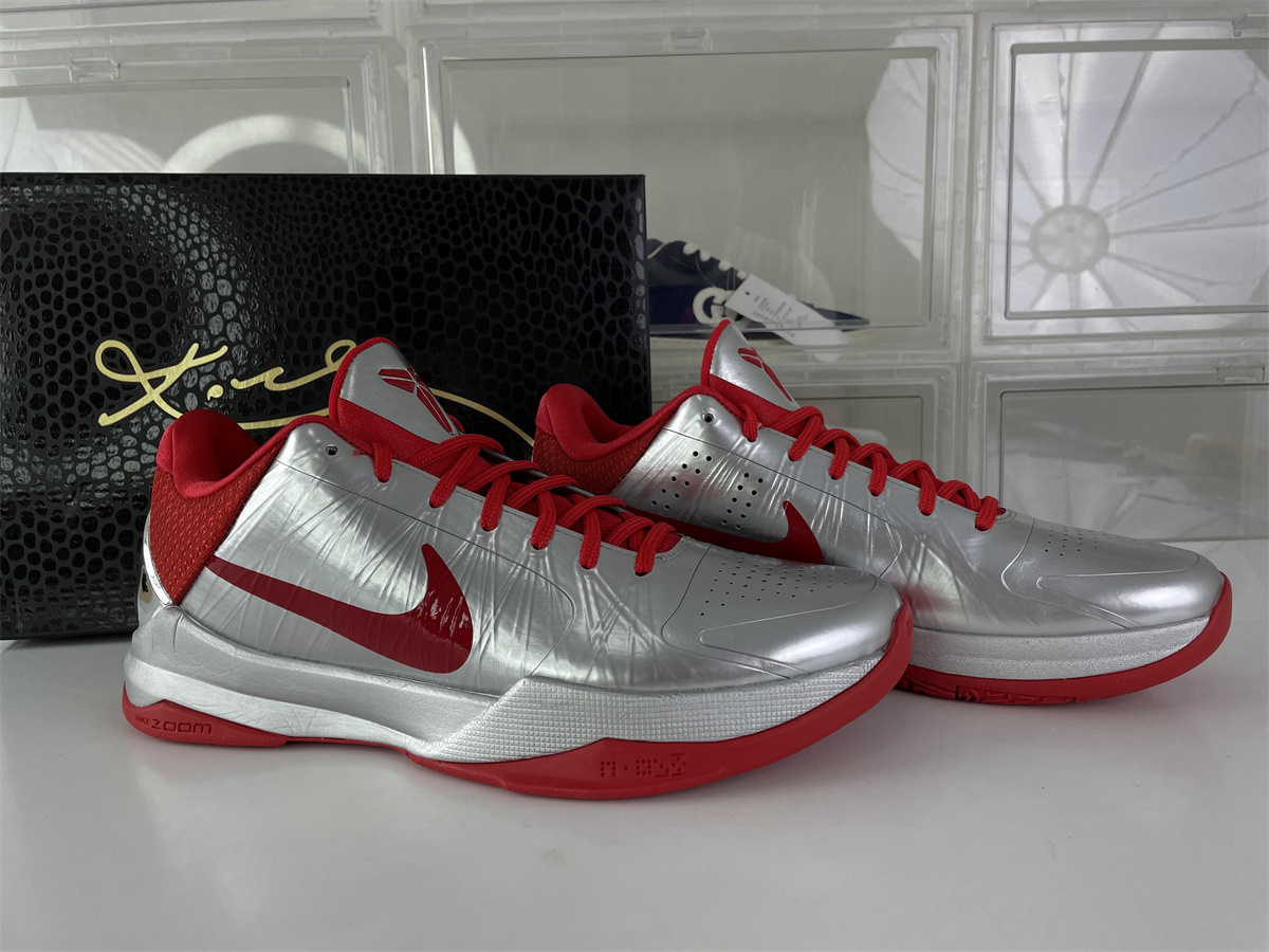 Caitlin Clark x Nike Zoom Kobe 5 Protro 'Rookie of the Year'