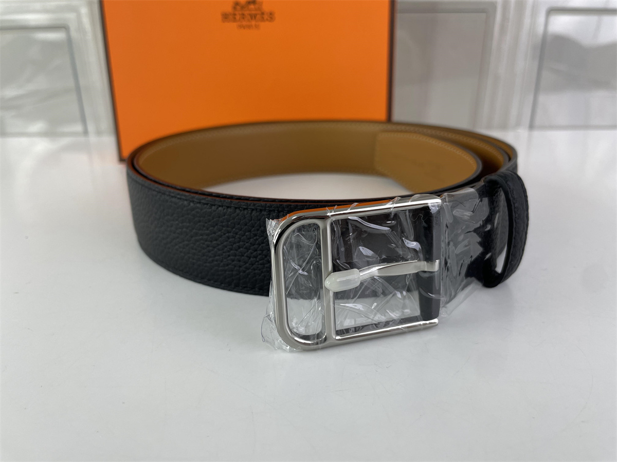 Hermes Black Lichi Mark Leather belt with silver head, (85-125cm)