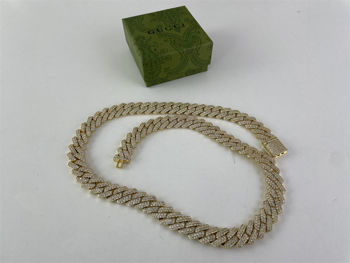 GUCCI Zircon stone gold color Necklace, 60cm