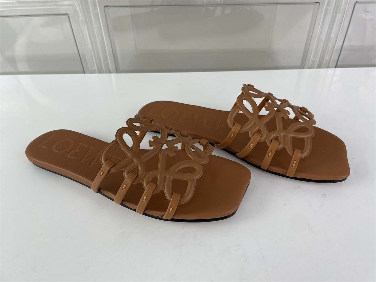 LOEWE Lady's Brown slipper, (EU35-41)