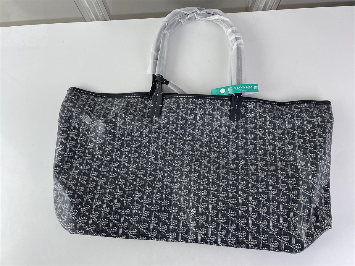 GOYARD Saint Louis Tote Grey Handling bag, (40 x 34 x 20cm)