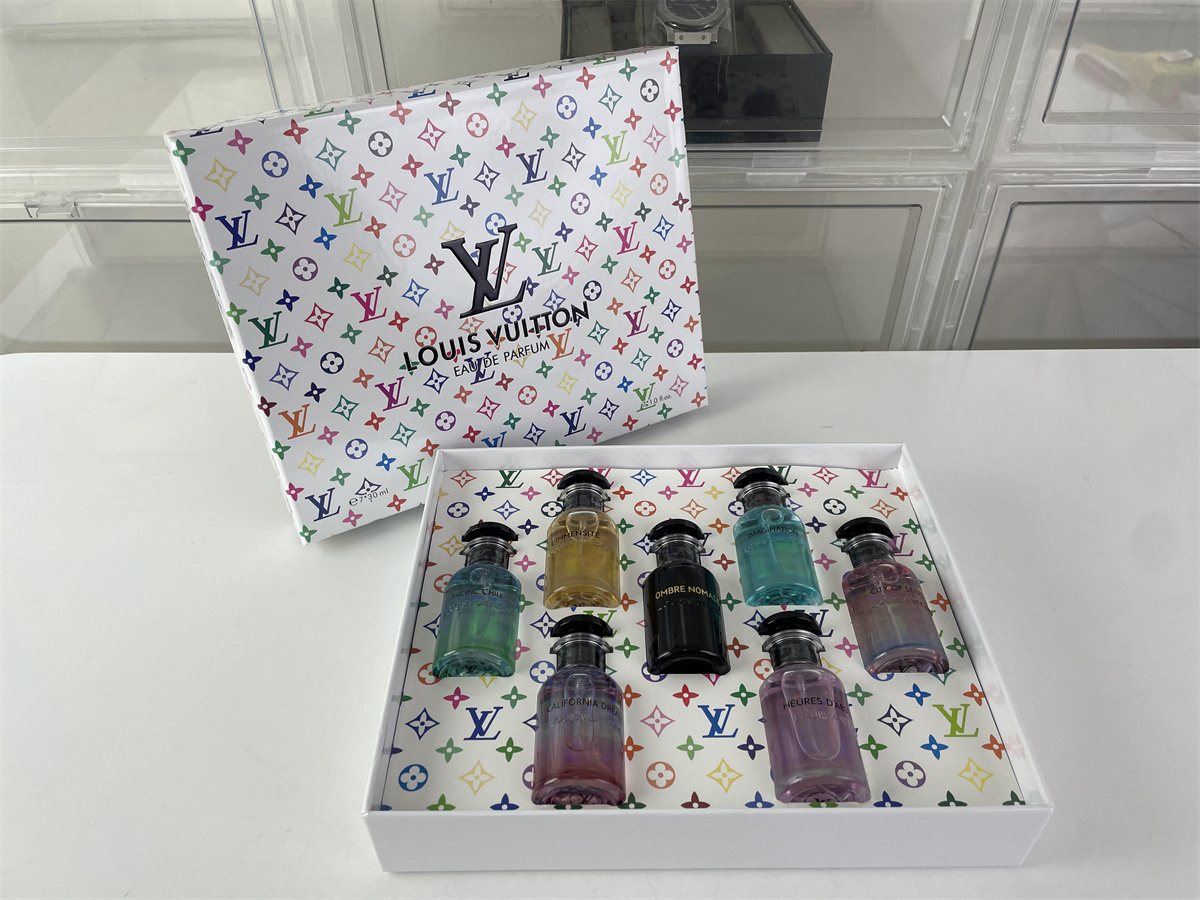 LV Louis Vuitton EAU DE PARFUM for a case, 30ml x 7 bottles