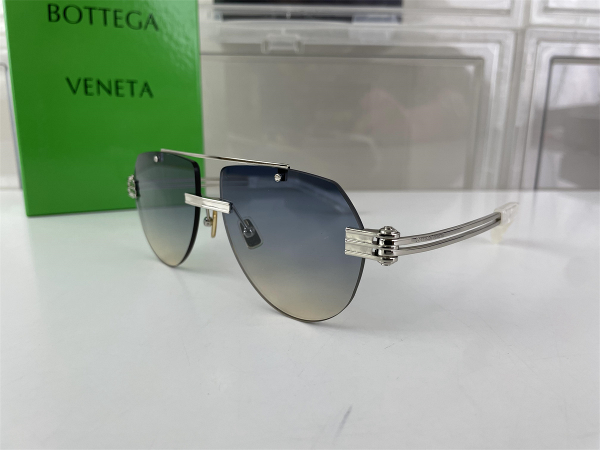 BOTTEGA VENETA Silver leg Blue Purple Sunglasses