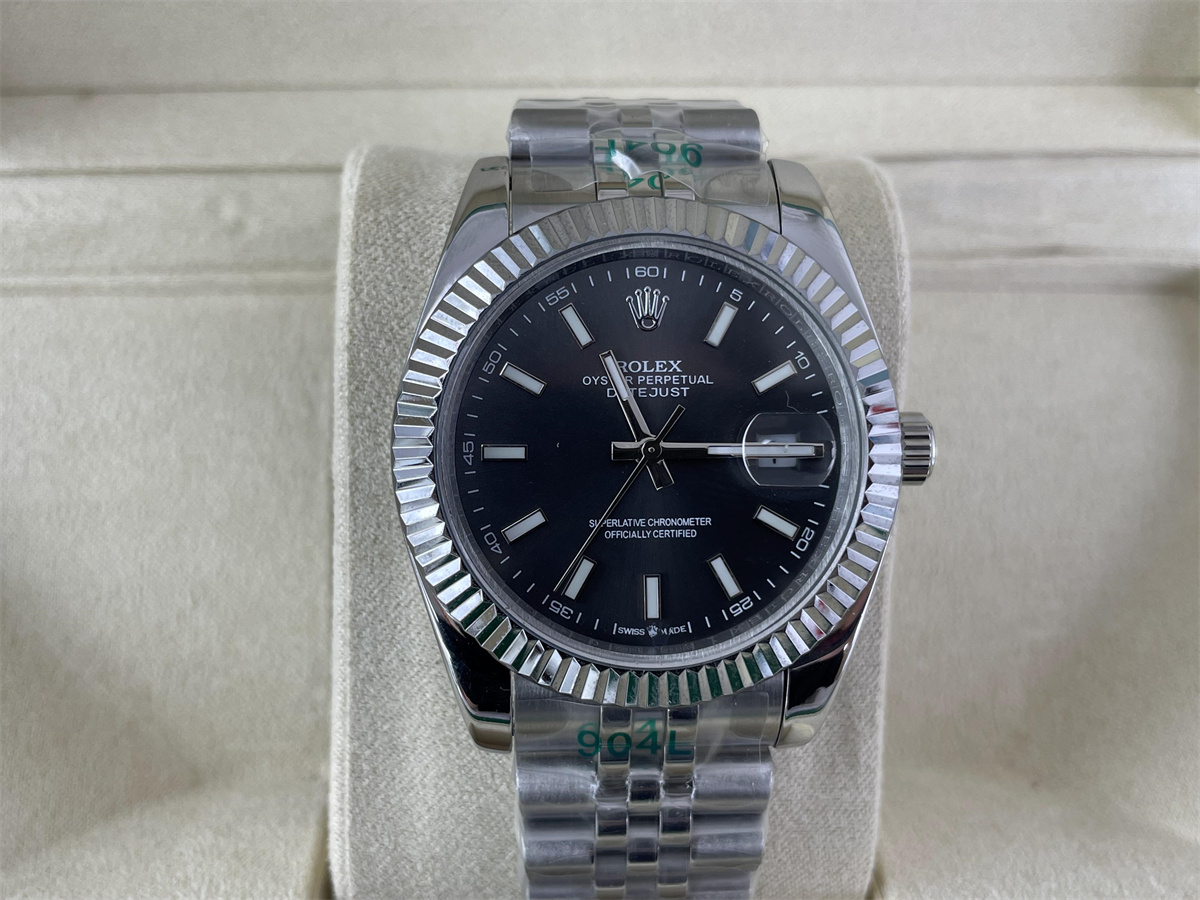 Rolex Datejust Silver Black Automachine Watch (41mm)