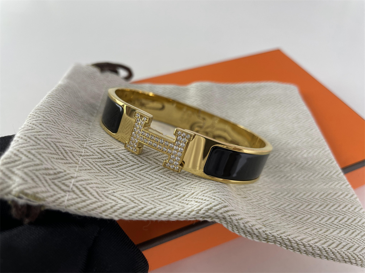 Hermes Black Gold diamond bracelet, (19-22cm)