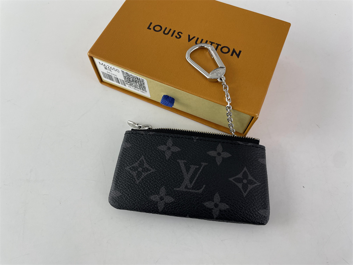 LV Louis Vuitton Black KeyChain Pouch bag, 10cm