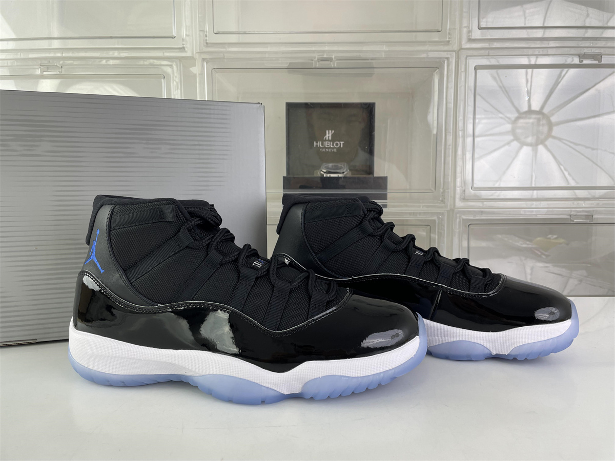 Air Jordan 11 Space Jam 2026 version