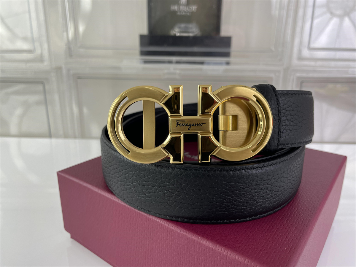 Ferragamo Yellow Gold 18K metal head black leather male belt, (85-130cm)